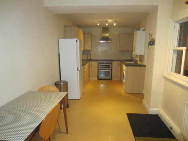  Image of 2 bedroom Detached house to rent in Albany Road Harborne Birmingham B17 at Birmingham, B17 9JX