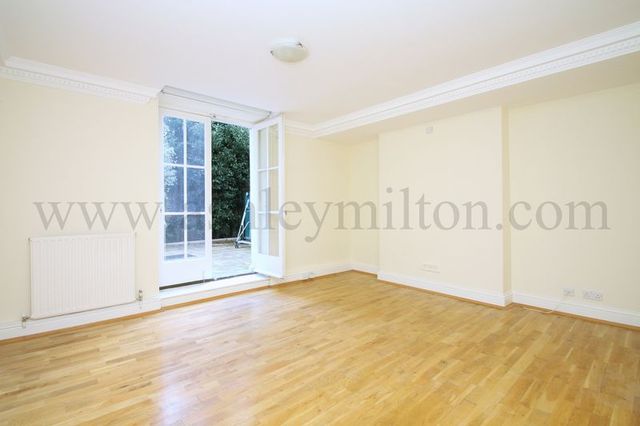  Image of 2 bedroom Flat to rent in Albert Terrace London NW1 at Albert Terrace Primrose Hill Camden Lock, NW1 7SU