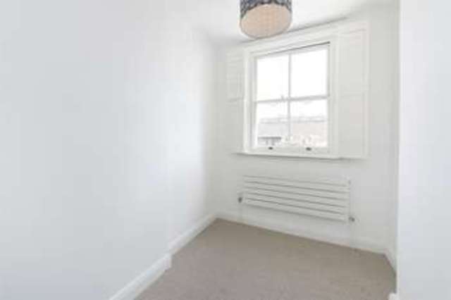  Image of 2 bedroom Maisonette for sale in Aldridge Road Villas London W11 at Notting Hill London Notting Hill, W11 1BL