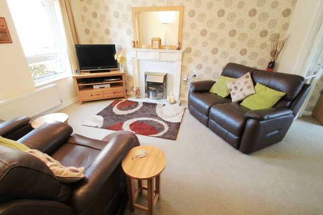  Image of 3 bedroom Detached house for sale in Allbrook Knoll Eastleigh SO50 at Allbrook Knoll Allbrook Eastleigh, SO50 4RX