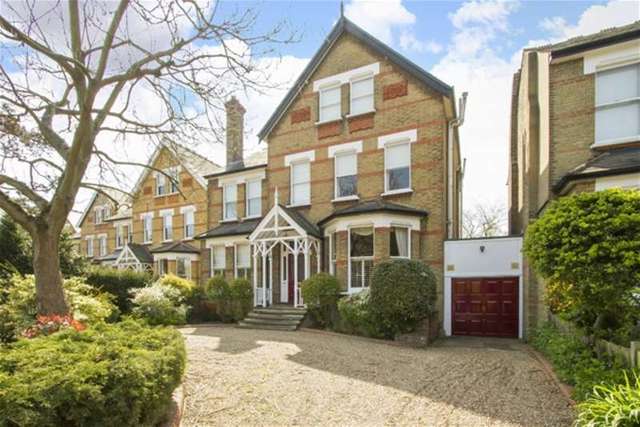  Image of 7 bedroom Detached house for sale in Alleyn Road London SE21 at Dulwich, SE21 8AL