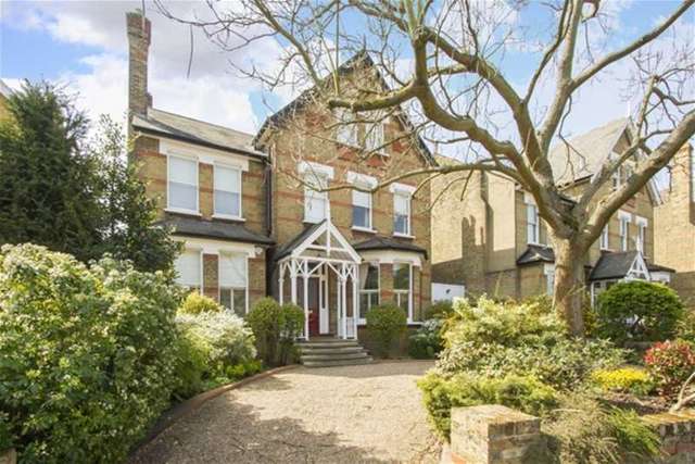  Image of 7 bedroom Detached house for sale in Alleyn Road London SE21 at Dulwich, SE21 8AL