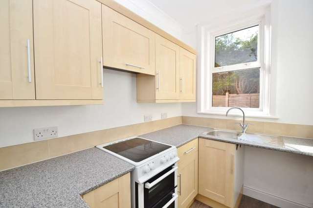  Image of 1 bedroom Flat for sale in Alumhurst Road Westbourne Bournemouth BH4 at 37 Alumhurst Road  Bournemouth, BH4 8EN
