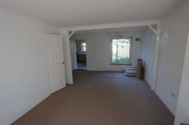  Image of 2 bedroom Semi-Detached house to rent in Packhorse Green Leicester LE2 at Packhorse Green  Leicester, LE2 9FN