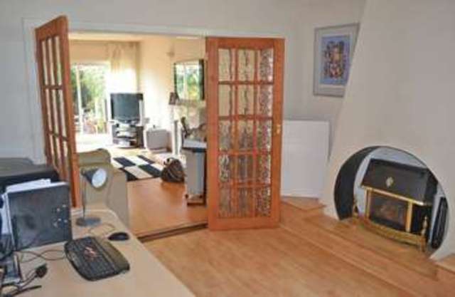  Image of 3 bedroom Detached house for sale in Ameysford Road Ferndown BH22 at Ameysford Road  Ferndown, BH22 9PY