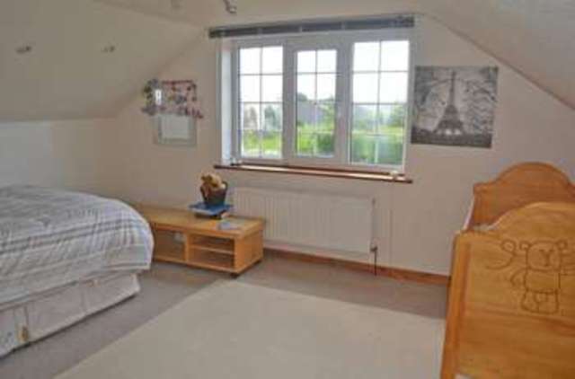  Image of 3 bedroom Detached house for sale in Ameysford Road Ferndown BH22 at Ameysford Road  Ferndown, BH22 9PY