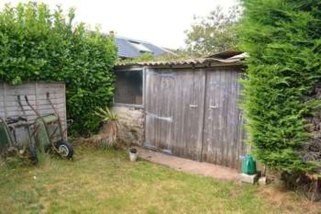  Image of 3 bedroom Detached house for sale in Ameysford Road Ferndown BH22 at Ameysford Road  Ferndown, BH22 9PY