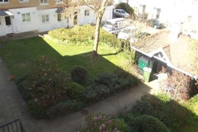  Image of 2 bedroom Flat to rent in Arlott Court Southampton SO15 at Southampton, SO15 2RZ