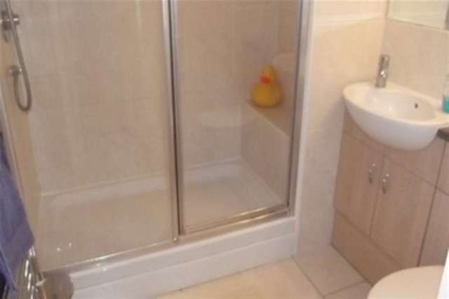  Image of 2 bedroom Flat to rent in Arlott Court Southampton SO15 at Southampton, SO15 2RZ