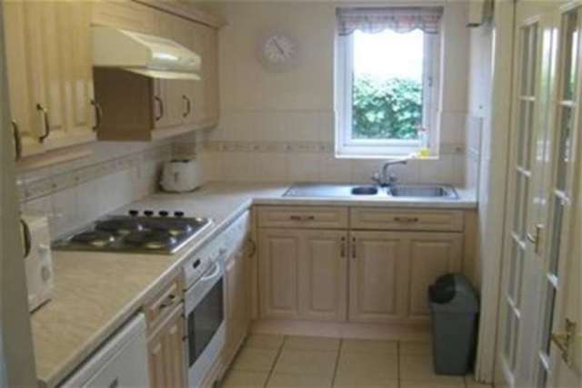  Image of 2 bedroom Flat to rent in Atlantic Close Southampton SO14 at Southampton, SO14 3TB