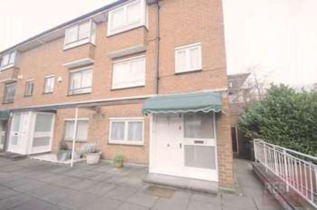  Image of 3 bedroom Semi-Detached house to rent in Avenue Road London NW8 at Avenue Road  London, NW8 6BP