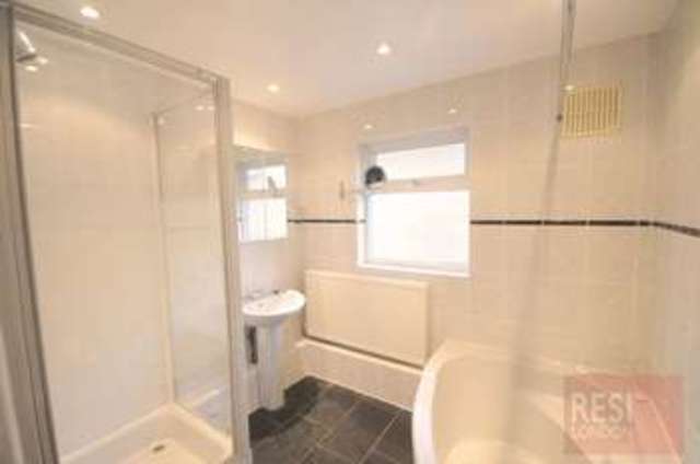  Image of 3 bedroom Semi-Detached house to rent in Avenue Road London NW8 at Avenue Road  London, NW8 6BP