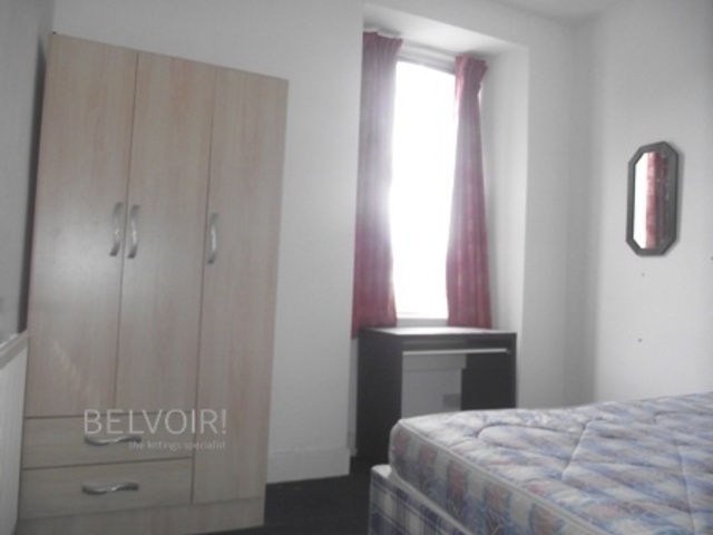  Image of 1 bedroom Flat to rent in Baker Street Stirling FK8 at Stirling Town Stirling Stirling, FK8 1BJ