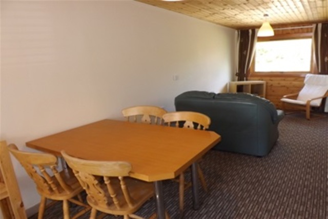  Image of 2 bedroom Flat to rent in Balgibbon Drive Callander FK17 at Callander Stirling Stirling, FK17 8EU