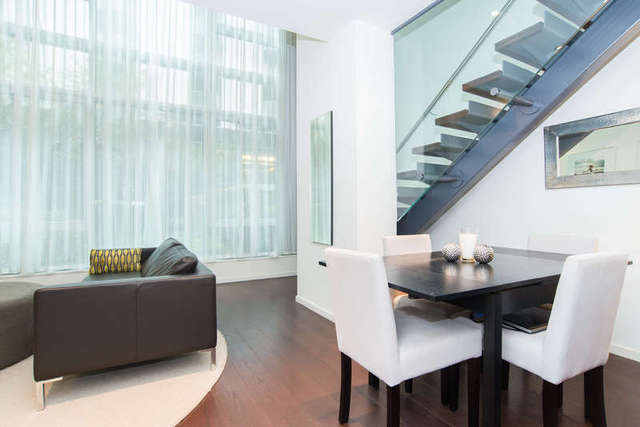  Image of 1 bedroom Flat to rent in Baltimore Wharf London E14 at North Boulevard  Canary Wharf, E14 9AQ