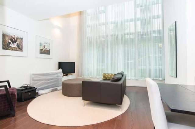  Image of 1 bedroom Flat for sale in Baltimore Wharf London E14 at South Boulevard  Canary Wharf, E14 9AQ