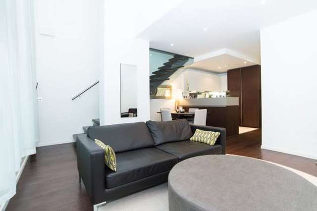  Image of 1 bedroom Flat for sale in Baltimore Wharf London E14 at South Boulevard  Canary Wharf, E14 9AQ