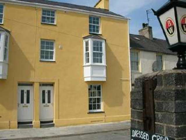  Image of 4 bedroom Terraced house for sale in Garth Road Bangor LL57 at Garth Road  Bangor, LL57 2SF