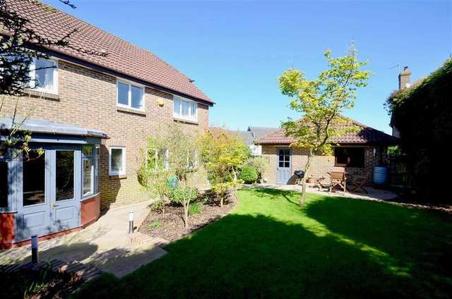  Image of 4 bedroom Detached house for sale in Barnfield Tunbridge Wells TN2 at Tunbridge Wells Kent Tunbridge Wells, TN2 5XD