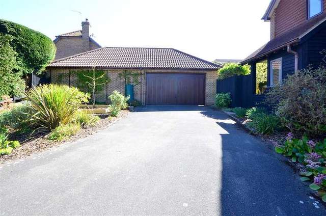  Image of 4 bedroom Detached house for sale in Barnfield Tunbridge Wells TN2 at Tunbridge Wells Kent Tunbridge Wells, TN2 5XD