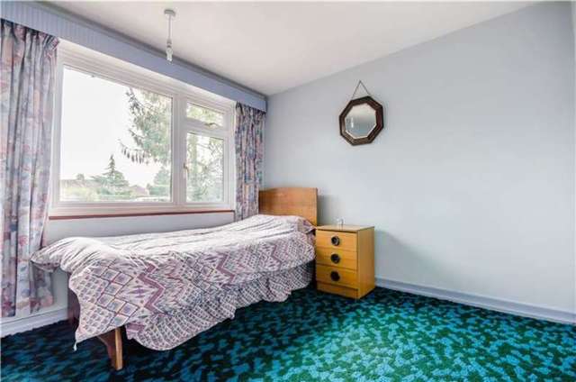 Image of 4 bedroom Detached house for sale in Barton Road Comberton Cambridge CB23 at Comberton, CB23 7BS