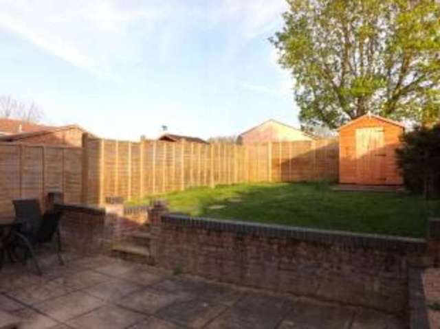  Image of 2 bedroom Semi-Detached house for sale in Mathias Walk Basingstoke RG22 at Basingstoke Hampshire Kempshott, RG22 4BZ