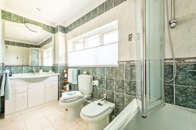  Image of 5 bedroom Detached house for sale in Baunton Lane Cirencester GL7 at Cirencester Baunton, GL7 2LN
