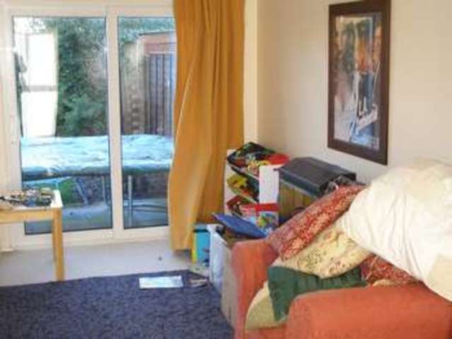  Image of 4 bedroom Semi-Detached house to rent in Beech Road Eynsham Witney OX29 at Beech Road  Eynsham, OX29 4LL