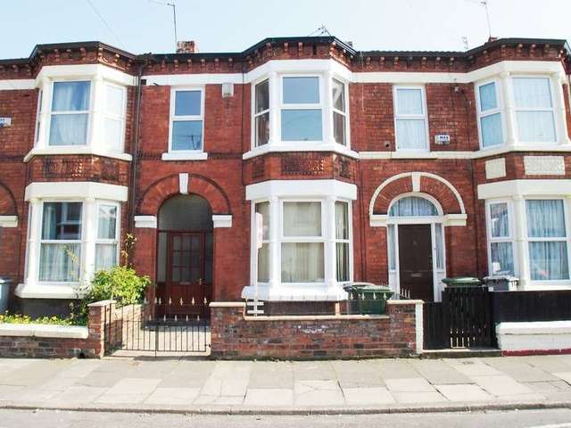  Image of 3 bedroom Detached house to rent in Bell Road Wallasey CH44 at Wallasey, CH44 8DP