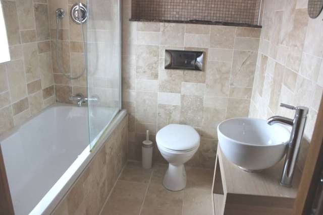  Image of 1 bedroom Apartment to rent in Bellermine Close London SE28 at Bellarmine Close Thamesmead West London, SE28 0JG