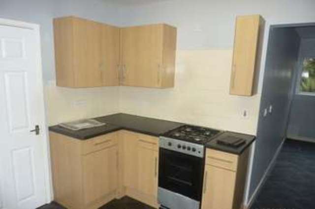  Image of 3 bedroom Terraced house to rent in Belper Road Walsall WS3 at Belper Road  Walsall, WS3 3QF