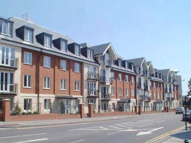  Image of 2 bedroom Flat to rent in Marlborough Road St. Albans AL1 at 1 Marlborough Road  St Albans, AL1 3WA