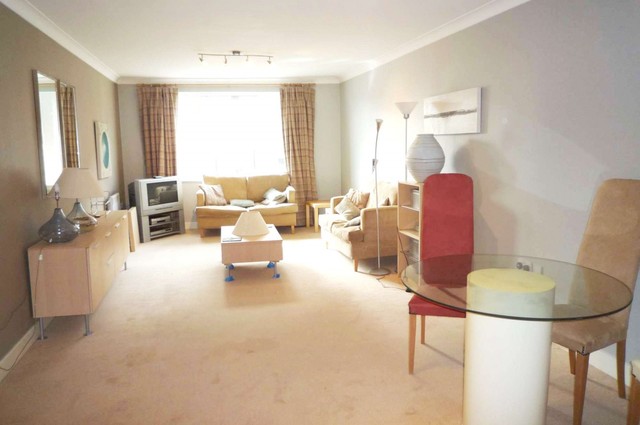  Image of 2 bedroom Flat to rent in Marlborough Road St. Albans AL1 at 1 Marlborough Road  St Albans, AL1 3WA