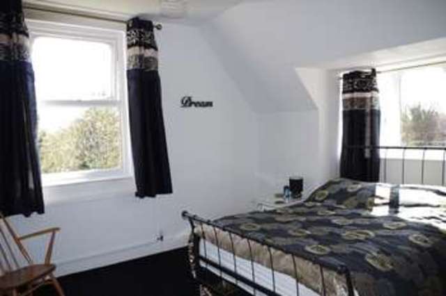  Image of 3 bedroom Flat for sale in Berrow Road Burnham-on-Sea TA8 at Berrow Road  Burnham-On-Sea, TA8 2EZ