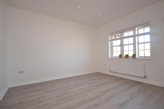  Image of 2 bedroom Property to rent in Marchant Close London NW7 at 3 Marchant Close  Mill Hill, NW7 2GD