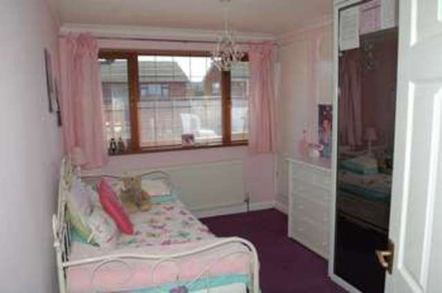  Image of 4 bedroom Detached house for sale in Bramley Gardens Laindon Basildon SS15 at Bramley Gardens  Laindon, SS15 5QA