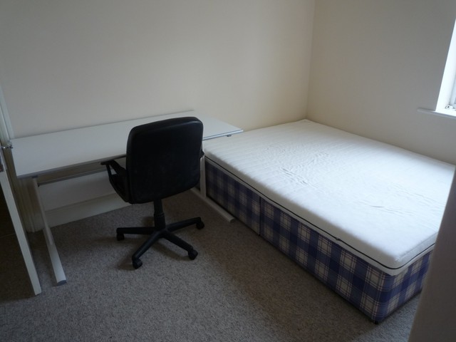  Image of 4 bedroom Detached house to rent in Brintons Road Southampton SO14 at Southampton, SO14 0BY