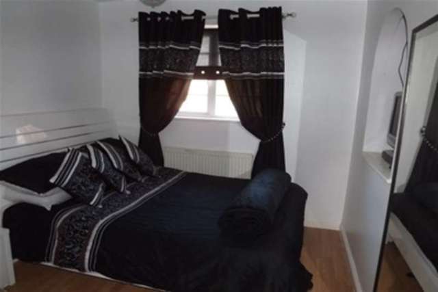  Image of 4 bedroom Detached house to rent in Brueacre Drive Wemyss Bay PA18 at Wemyss Bay, PA18 6HA