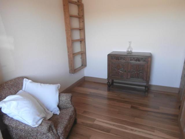  Image of 3 bedroom Semi-Detached house to rent in Avonbridge Falkirk FK1 at Armadale West Lothian West Lothian, FK1 2JZ
