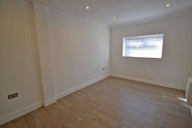  Image of 3 bedroom Semi-Detached house to rent in Caerleon Road Newport NP19 at Caerleon Road  Newport, NP19 7LX