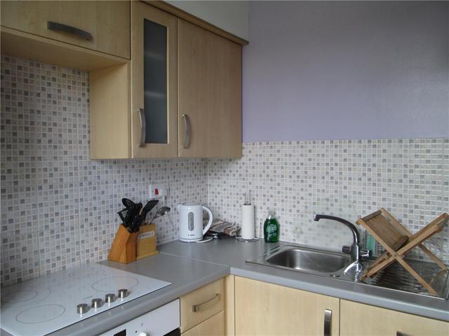  Image of 1 bedroom Flat to rent in Canongate Edinburgh EH8 at Old Town Edinburgh Edinburgh, EH8 8BW