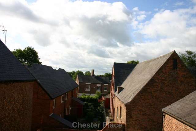  Image of 2 bedroom Flat to rent in Castle Street Chester CH1 at Castle Street  Chester, CH1 2DS