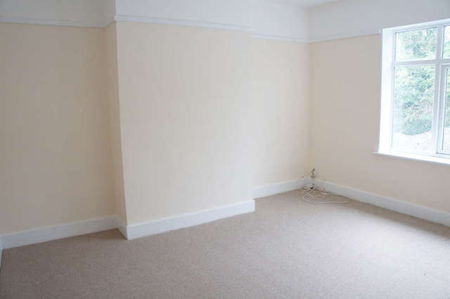  Image of 2 bedroom Maisonette for sale in Central Park Avenue Mutley Plymouth PL4 at Mutley Plymouth Devon, PL4 6NW