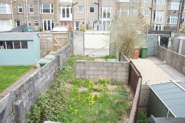  Image of 2 bedroom Maisonette for sale in Central Park Avenue Mutley Plymouth PL4 at Mutley Plymouth Devon, PL4 6NW