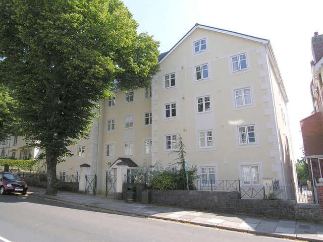  Image of 2 bedroom Flat for sale in Albert Road Stoke Plymouth PL2 at Stoke Plymouth Devon, PL2 1AN