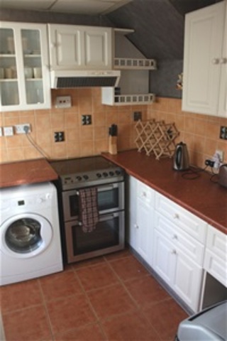  Image of 2 bedroom Semi-Detached house to rent in Charles Crescent Bathgate EH48 at Bathgate West Lothian West Lothian, EH48 1JJ