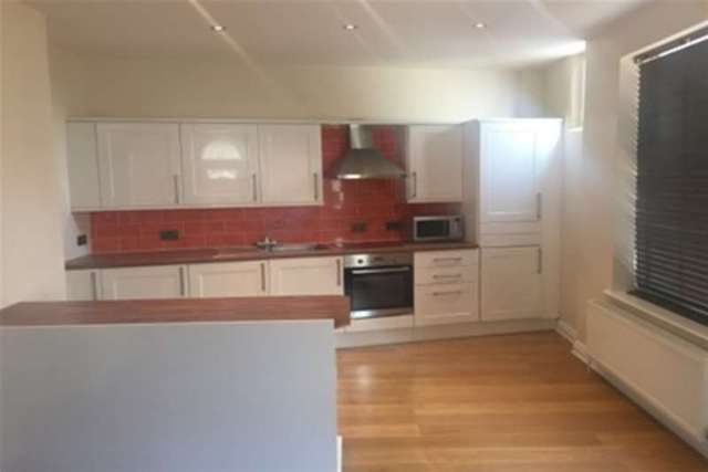  Image of 2 bedroom Detached house to rent in Chatsworth Road Harrogate HG1 at Harrogate, HG1 5HX