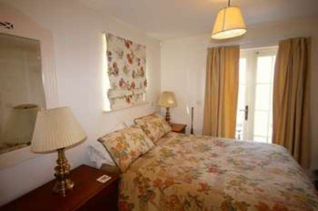  Image of 1 bedroom Flat to rent in Chequer Hill Flamstead St. Albans AL3 at Chequer Hill Flamstead ST ALBANS, AL3 8ET