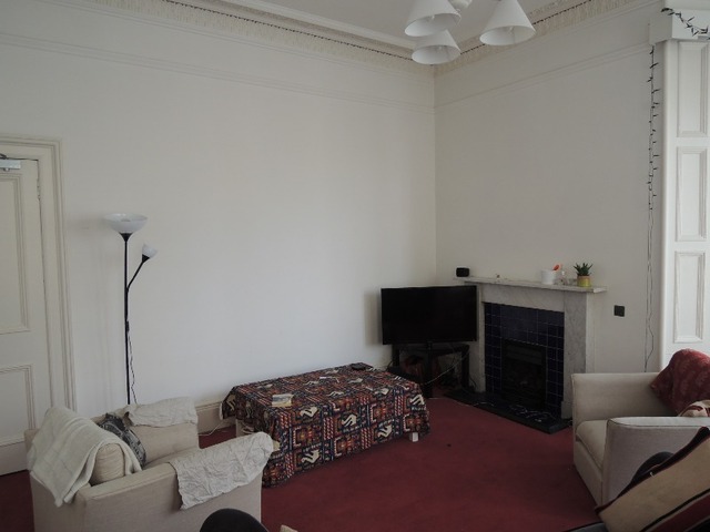  Image of 3 bedroom Flat to rent in Church Hill Place Edinburgh EH10 at Morningside Edinburgh Edinburgh, EH10 4BD