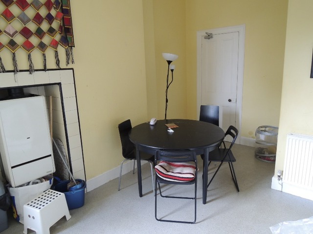  Image of 3 bedroom Flat to rent in Church Hill Place Edinburgh EH10 at Morningside Edinburgh Edinburgh, EH10 4BD